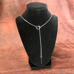 NWT GORGEOUS Simple Silver Circle & Bar Necklace